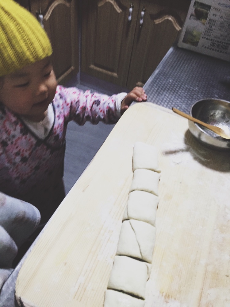 葱油椒盐花卷的做法图解6