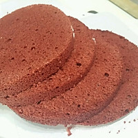 红丝绒生日蛋糕的做法图解2