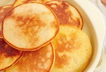 宝宝辅食香蕉玉米饼的做法