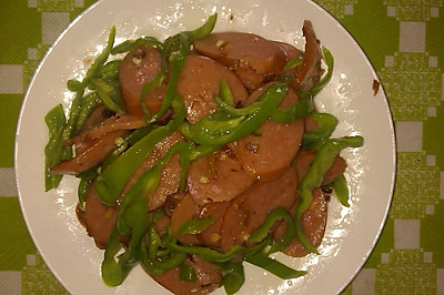 青椒火腿肠