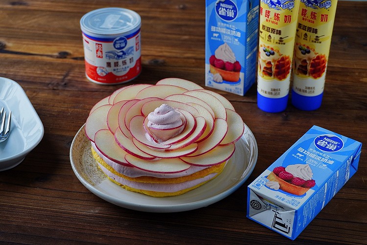 苹果花奶油松饼的做法