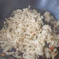 胡萝卜木耳焖面的做法图解13