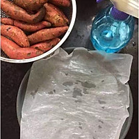 微波炉烤红薯的做法图解1