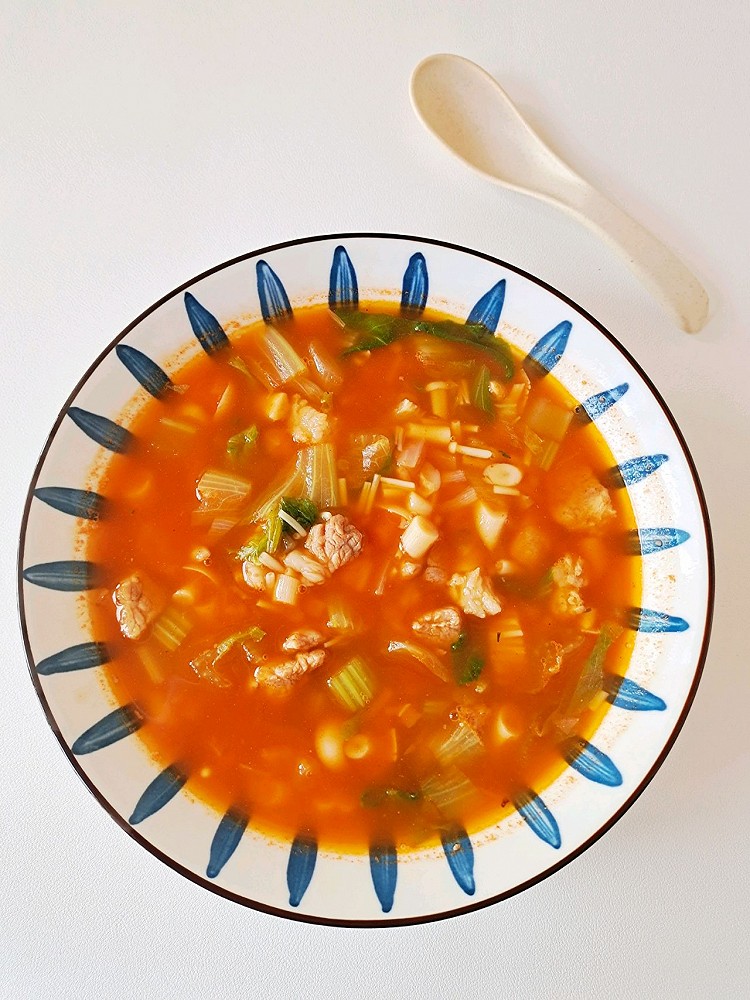 减脂期喝这碗~掉秤迅速的蔬菜茄汁汤的做法