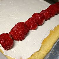 草莓蛋糕卷的做法图解10