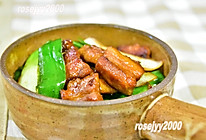 五花肉烩大蒜的做法