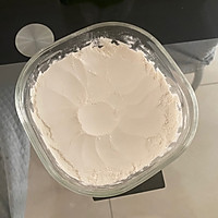 普通面粉变低筋面粉的做法图解2