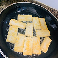 彩椒木耳煎豆腐的做法图解2