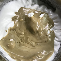 抹茶红豆栗子蛋糕卷的做法图解7