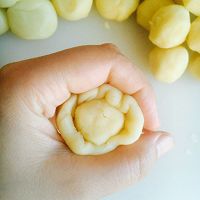 苏式月饼（平底锅版）豆沙馅儿的做法图解4