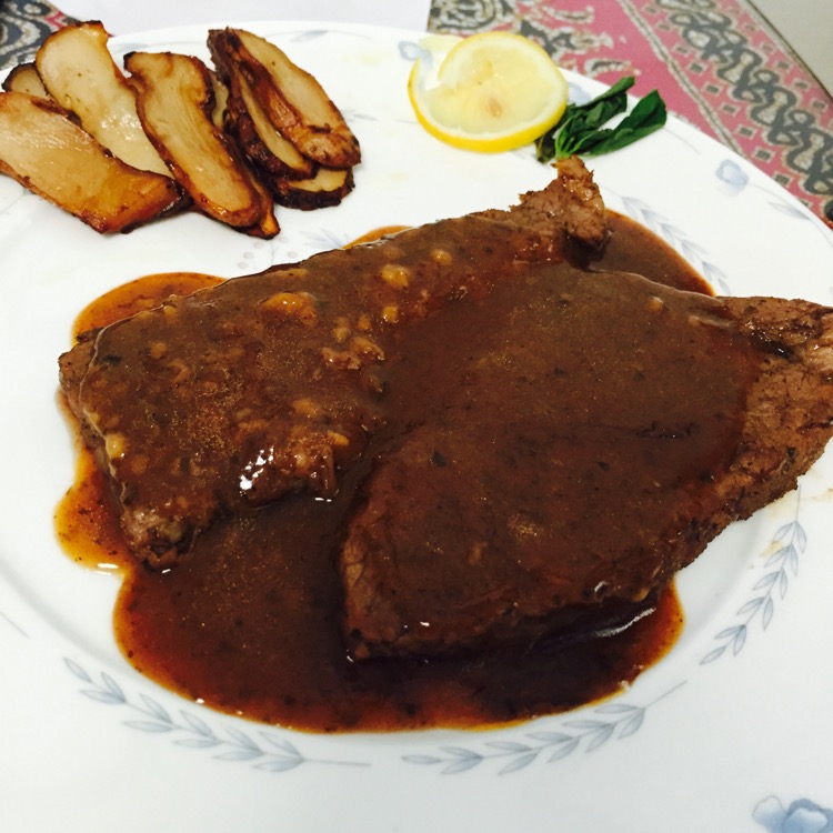 Steak with matsutake