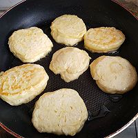 奶香小饼的做法图解8