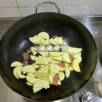 西葫芦炒火腿的做法图解4
