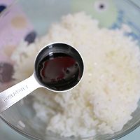 酱油炒饭的做法图解2