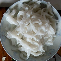 快炒酸辣粉的做法图解2