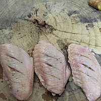 蜜香鸡翅的做法图解1