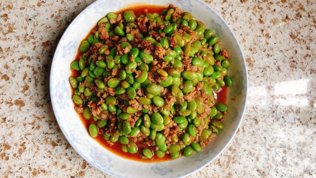 简单又下饭的拿手菜—肉末毛豆的做法