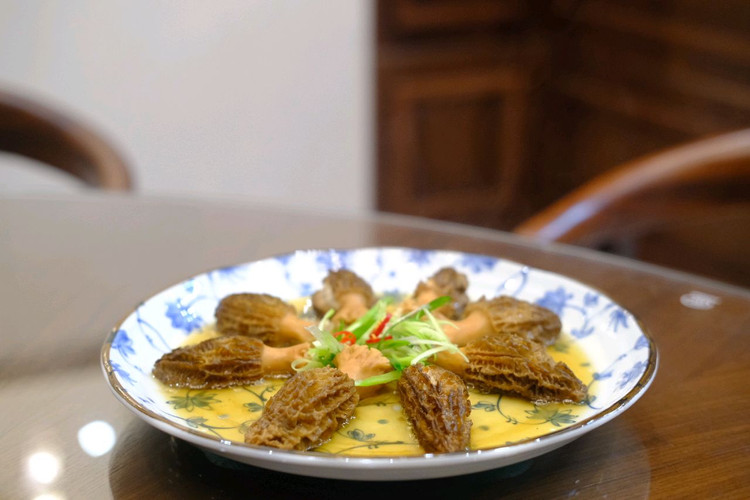 羊肚菌与鲜肉的碰撞的做法