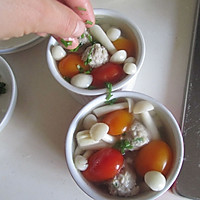 蘑菇番茄肉丸汤 的做法图解12