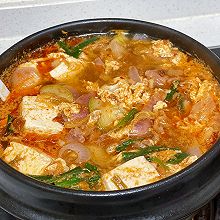泡菜豆腐汤