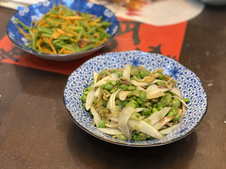 家常杭州  笋干毛豆小炒的做法