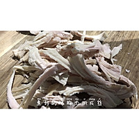 麻辣可口鸡胸肉的做法图解1
