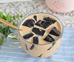 秒杀奶茶店❗️超级好喝的烧仙草奶茶的做法