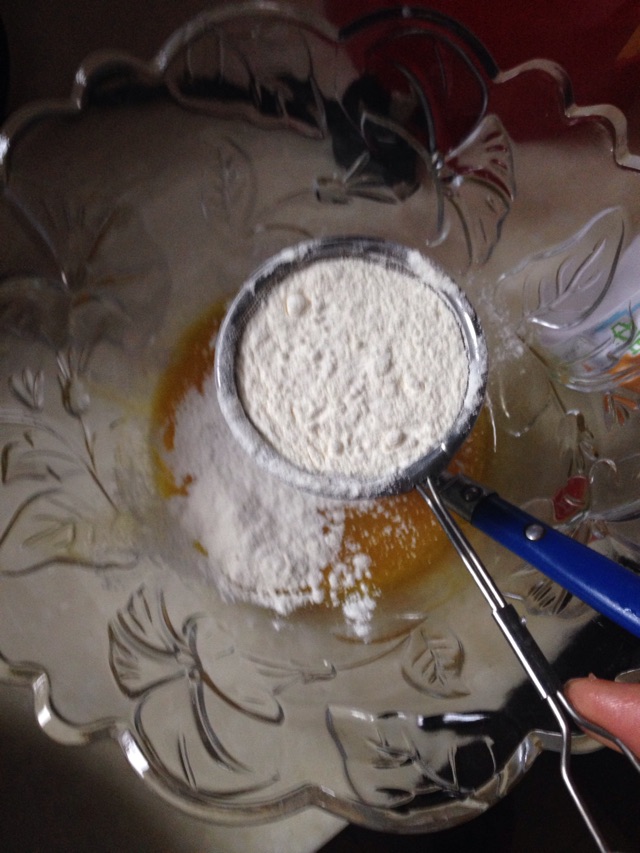 电饭煲蛋糕的做法图解7