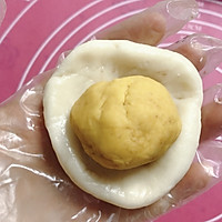 彩色螺旋蛋黄酥的做法图解11