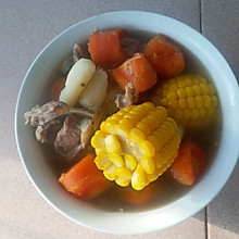 山药玉米胡萝卜排骨汤