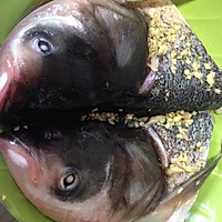 双色鱼头-剁椒鱼头的做法图解3