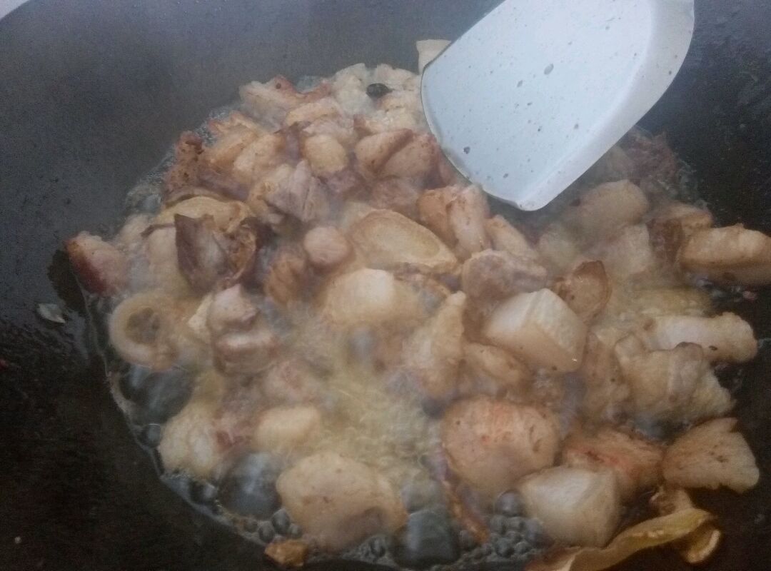 红烧肉炖栗子的做法图解5