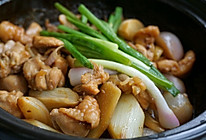 广式啫啫鸡煲的做法