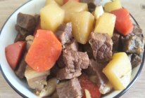土豆红萝卜炖牛肉的做法