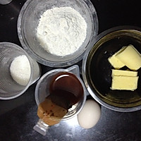 mini红茶牛油戟的做法图解1