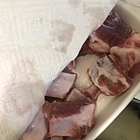 糖醋排骨的做法图解1