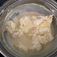 #奇妙烘焙屋#拯救冷冻坏的淡奶油的做法图解1