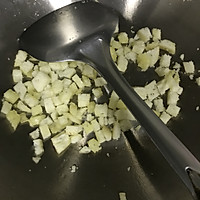 鸡蛋煎馒头的做法图解2