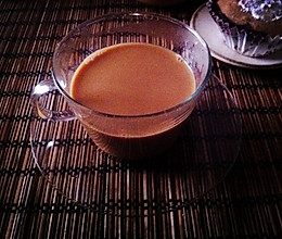下午茶必备之：鸳鸯奶茶的做法
