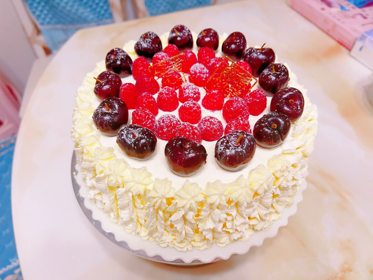 车厘子树莓蛋糕的做法