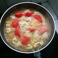番茄青菜肉丸汤的做法图解3
