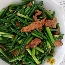 蒜毫炒肉