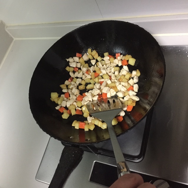 咖喱鸡肉饭的做法图解3