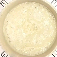 爱心草莓慕斯的做法图解3