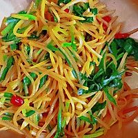 土豆丝炒韭菜的做法图解3