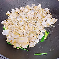 葱姜炒鲍鱼的做法图解8