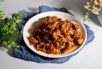五花肉炖豆腐结的做法