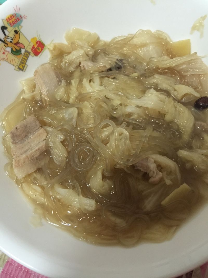 白菜粉条炖五花肉