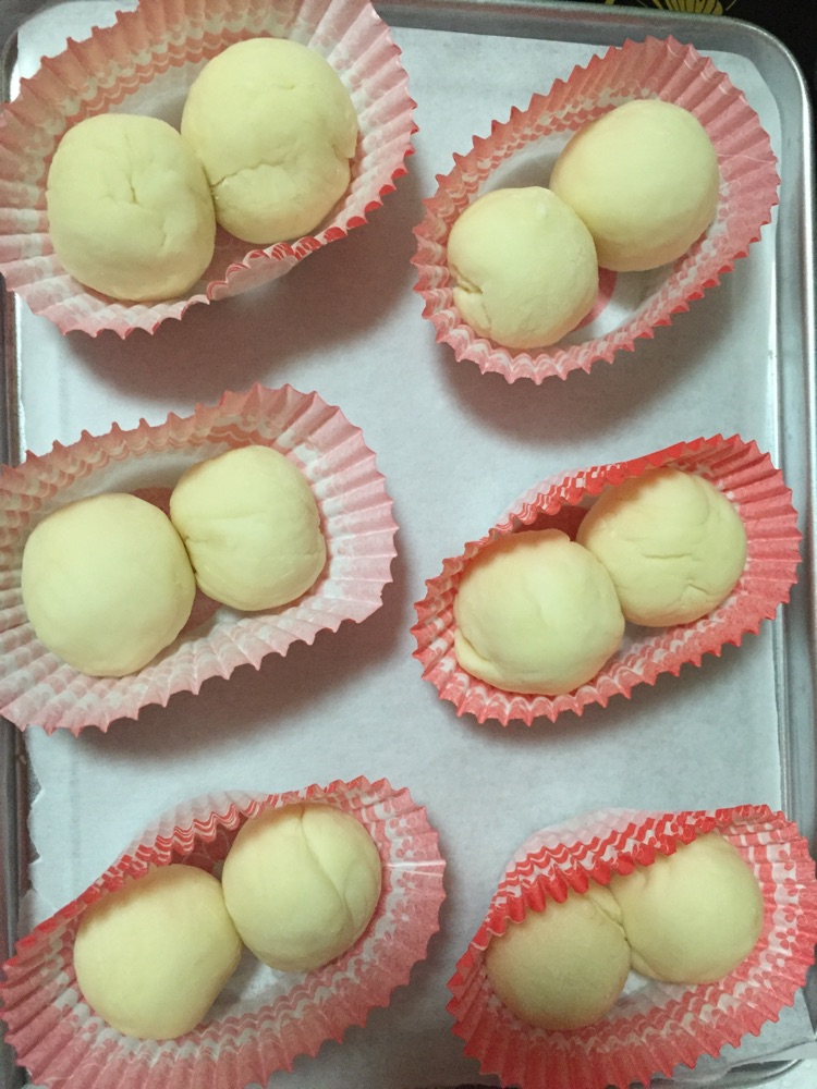 夏威夷小面包的做法图解4