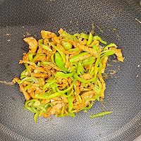 青椒炒肉丝的做法图解9